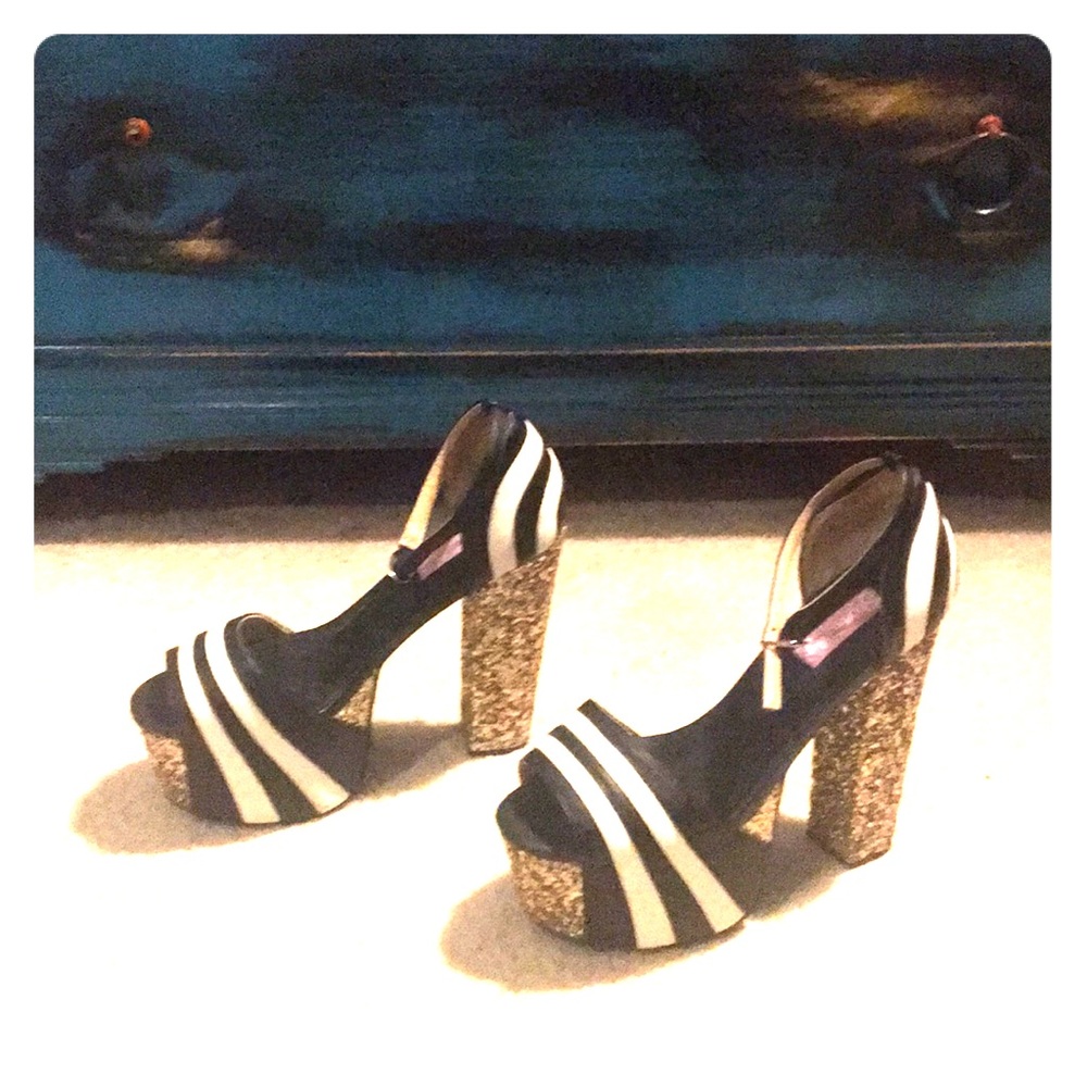 EUC SUGARBABY BLACK, WHITE, GOLD GLITTER PLATFORMS